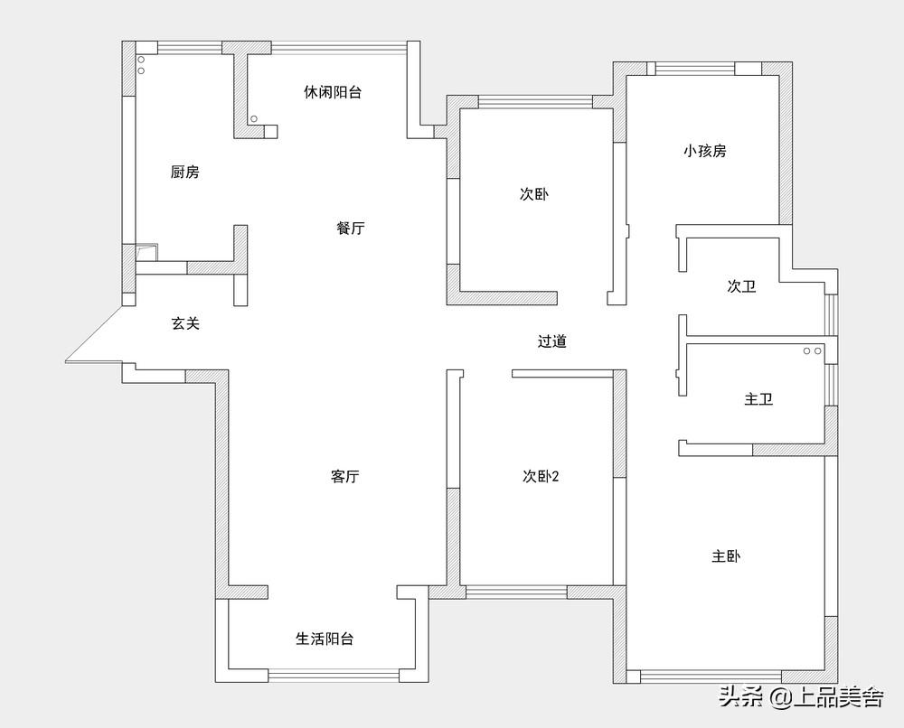 夫妻俩花23万，装修130平米新中式风格，客厅装修非常引人注目